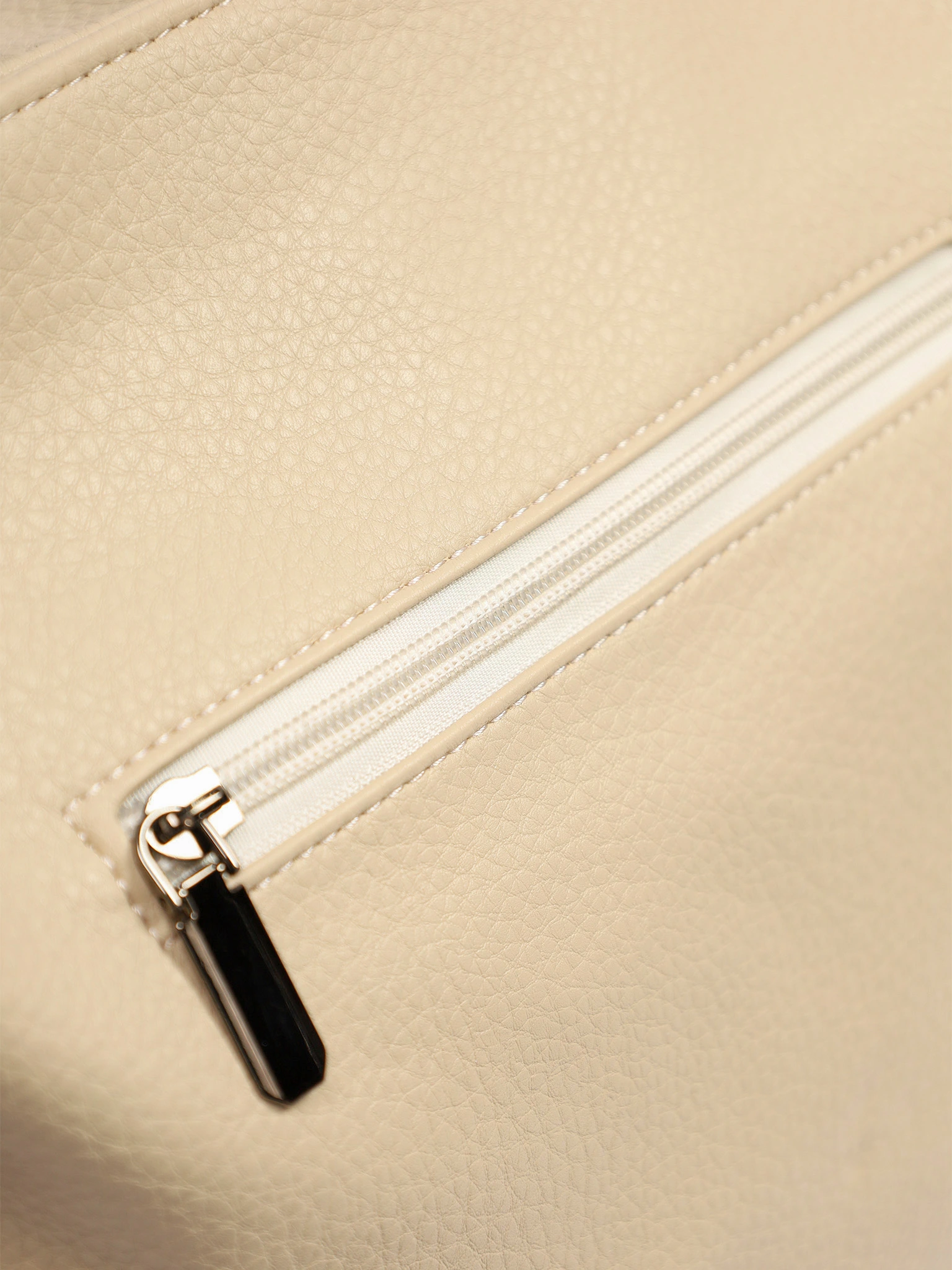 Сумка-шоппер  с регулируемыми ручками и декоративными пуллерами в ассортименте